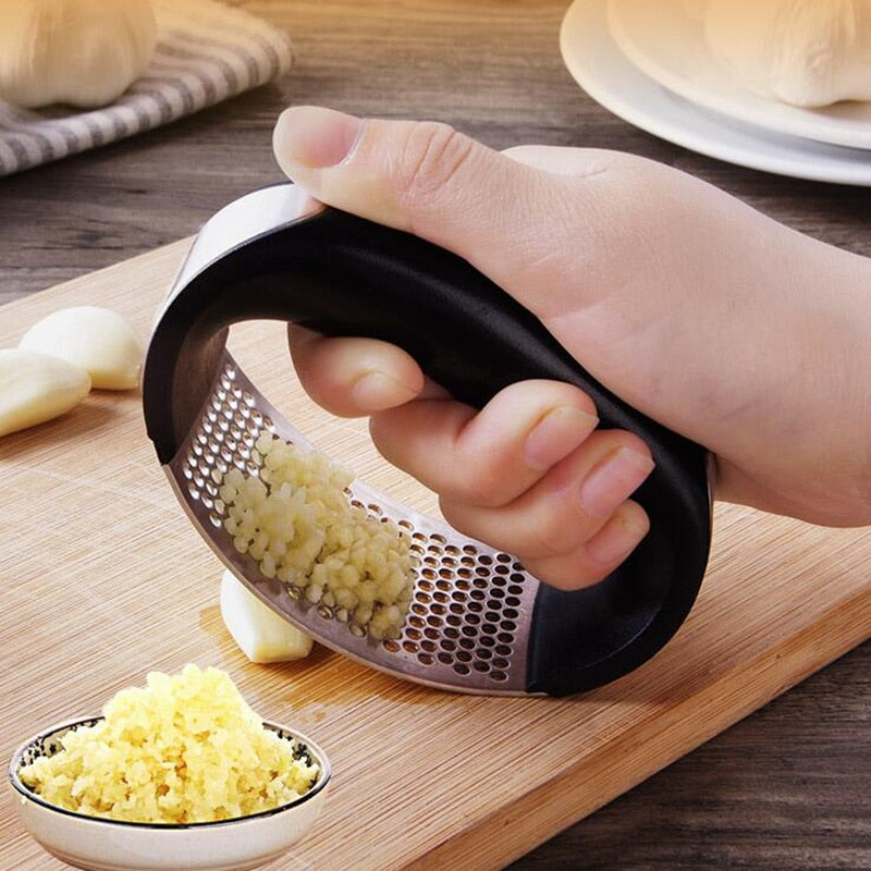 STAINLESS STEEL GARLIC PRESS